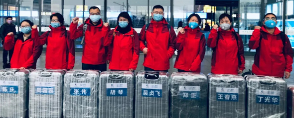 白衣執(zhí)甲，不辱使命，英雄凱旋！